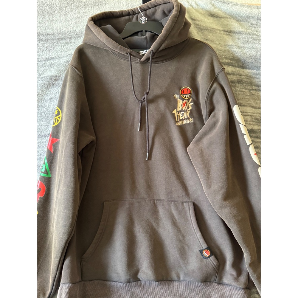 The Boys 1 Year Anniversary Hoodie Warren James Mens Brown Graphic Fleece XL